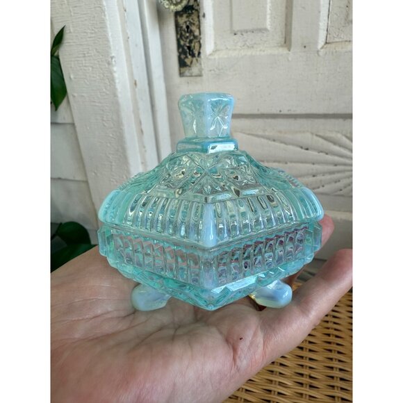Vintage 50's Fenton Glass Hobstar Blue Opalescent Hexagon Footed Trinket Box - Picture 8 of 9